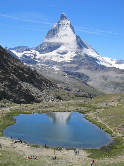 Matterhorn je jeden z najkrajších vrcholov Walliských  Álp