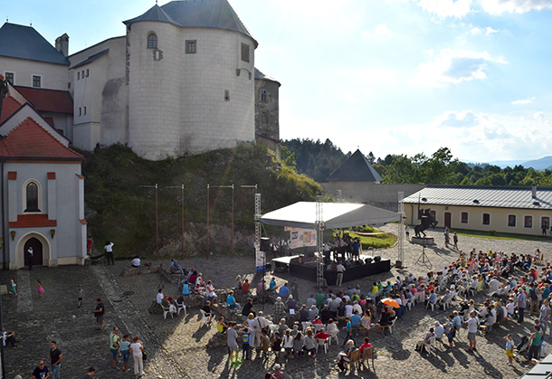 Medzinárodný festival Hradné Huky na hrade Ľupča